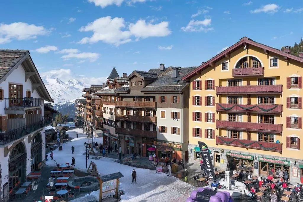 Arc 1950 2Bdrm 6/8 Guests Ski-In/Out Pool+Jacuzzi Apartment Les Arcs