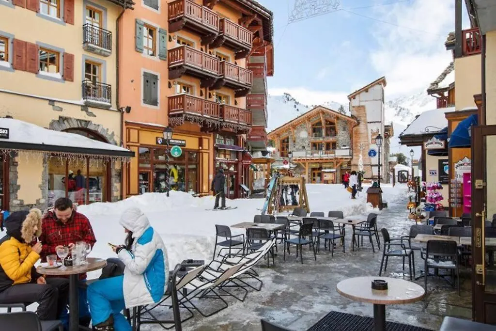 Arc 1950 2Bdrm 6/8 Guests Ski-In/Out Pool+Jacuzzi Apartment Les Arcs  France
