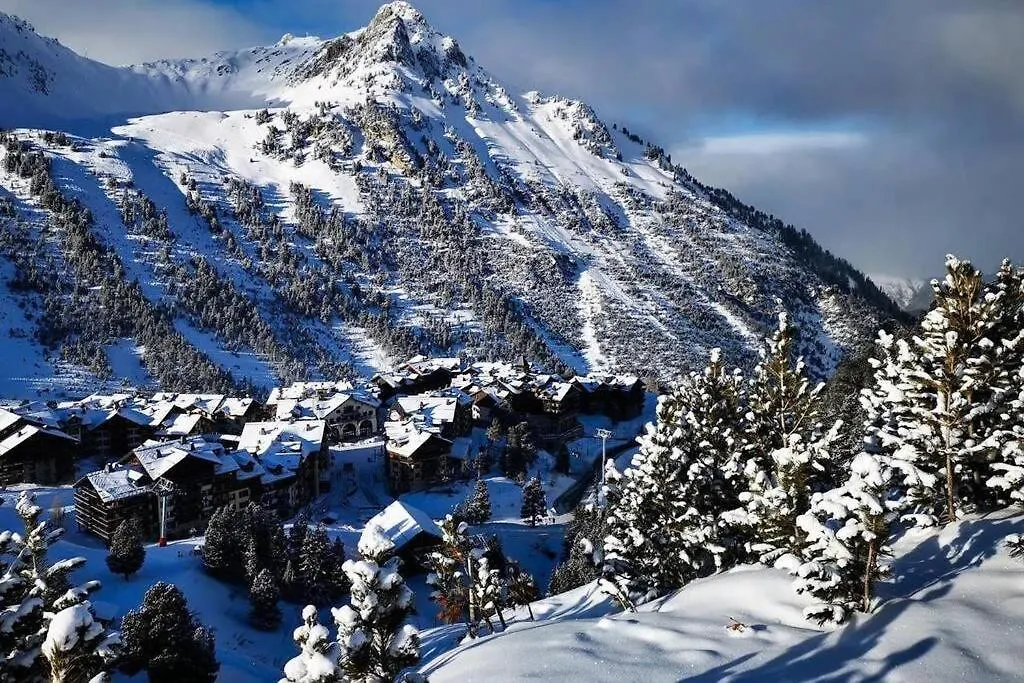 Arc 1950 2Bdrm 6/8 Guests Ski-In/Out Pool+Jacuzzi Apartment Les Arcs  France