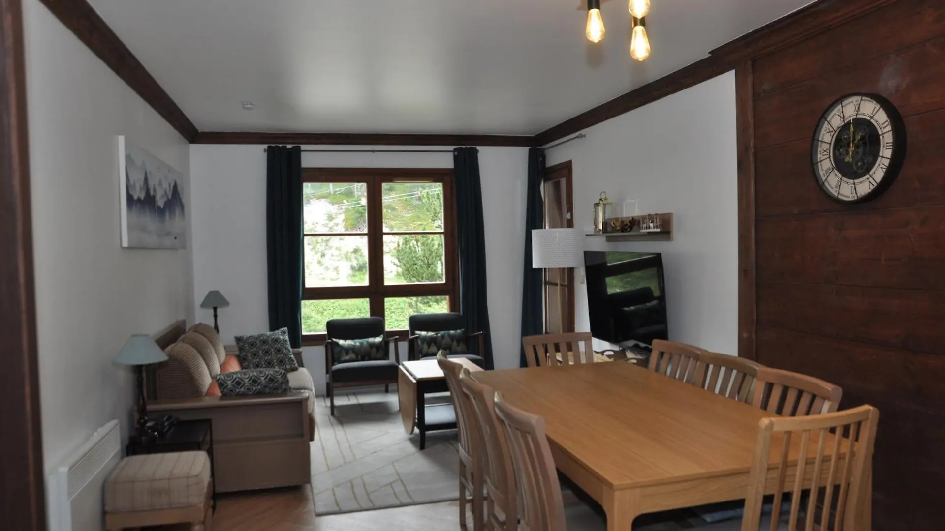Arc 1950 2Bdrm 6/8 Guests Ski-In/Out Pool+Jacuzzi Apartment Les Arcs